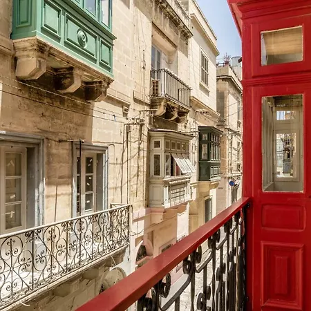 2 Bedroom In Bormla דירה *
